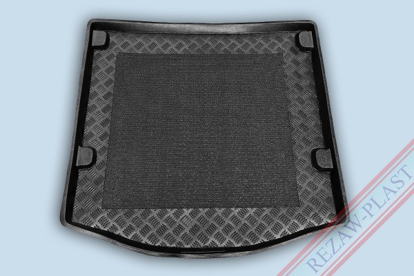 Коврик для багажника Rezaw-Plast для Ford Focus